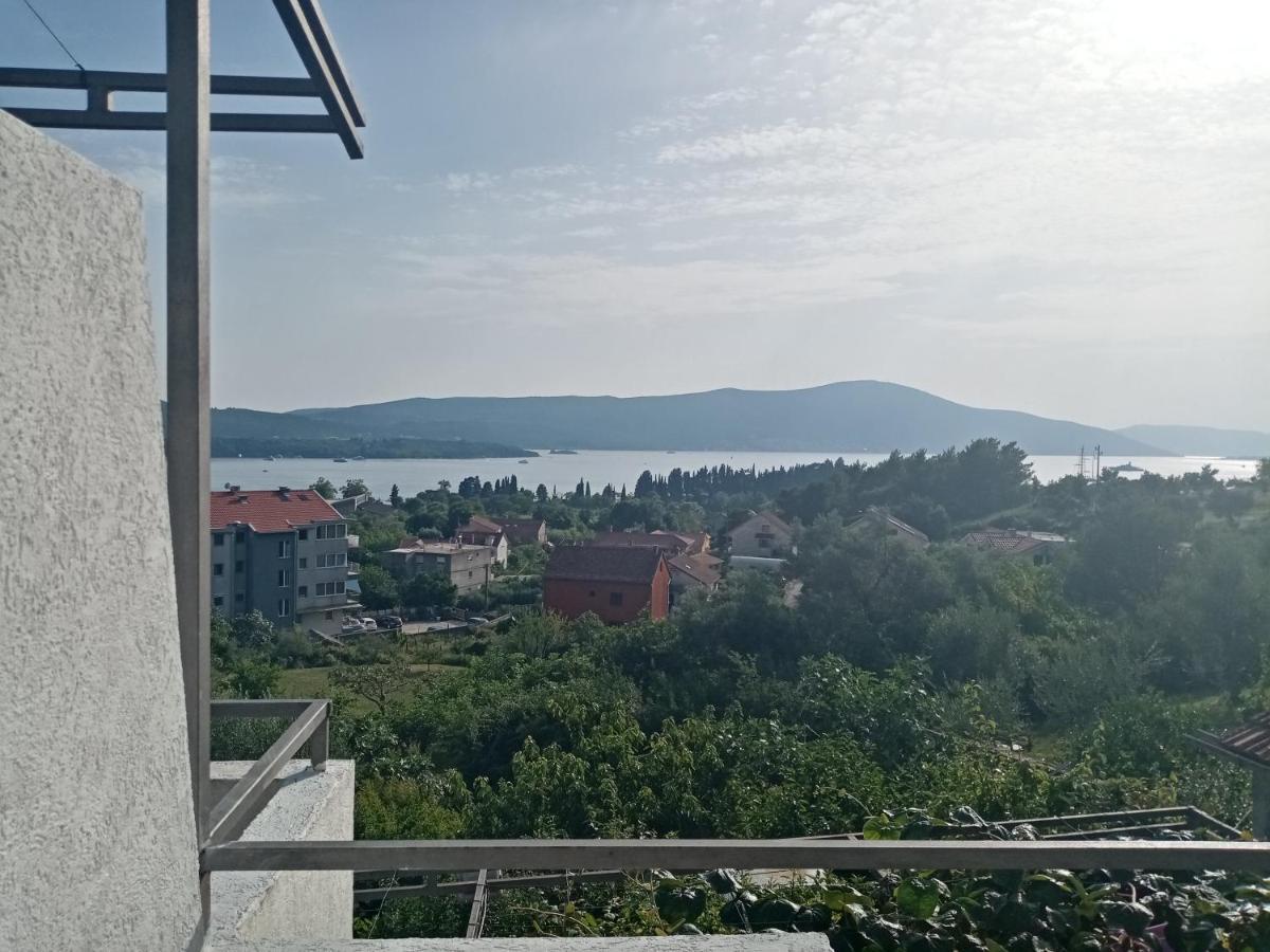 Apartmani Bosco Tivat Exterior foto